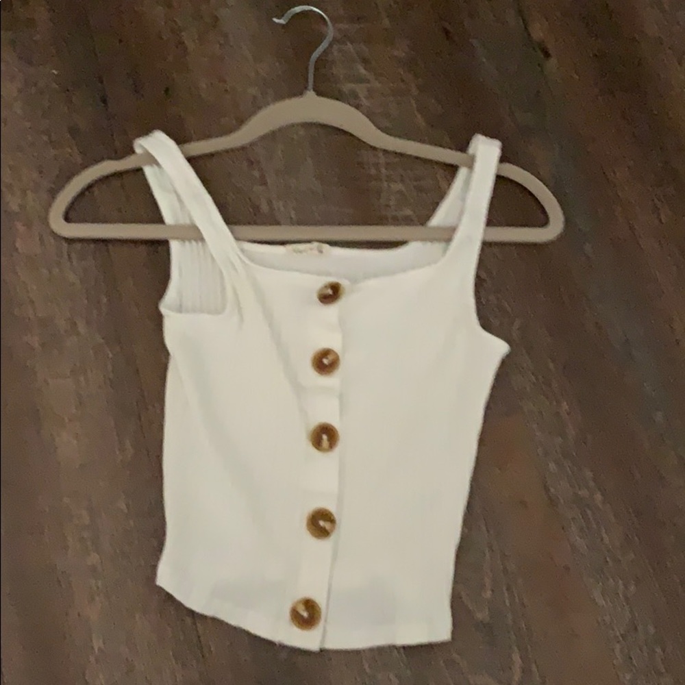 crop top
